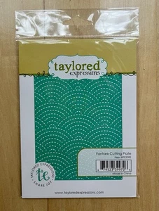 New Taylored Expressions Fanfare Cutting Plate Cover Die Rainbow Arch Stitched - Picture 1 of 2