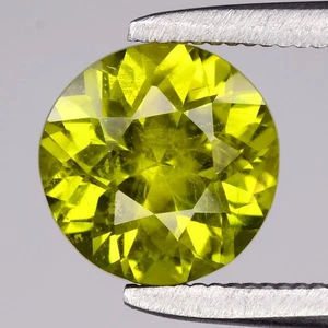 💎 1.63ct 7mm Round Natural Yellowish Green Grossular Garnet - Africa Gemstone - Picture 1 of 4