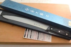 Japanese Tojiro SD Molybdenum Vanadium Bread Knife 270mm F-687 From Japan - Picture 1 of 5