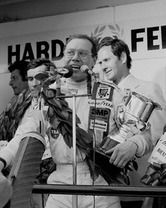Motor racing car LEGEND DRIVER POSTER,V8 Supercars, Ford Holden , Bathurst,team - Picture 1 of 1