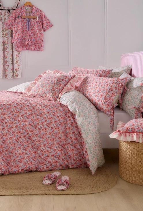 Cath Kidston Ditsy Archive Bedding Set In Pink - 4 Sizes - Image 1 of 4