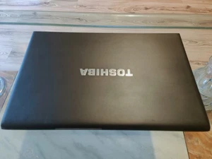 Toshiba Satellite Pro R850 i3 CPU 2.10GHz 8GB RAM Windows 10 - Picture 1 of 14