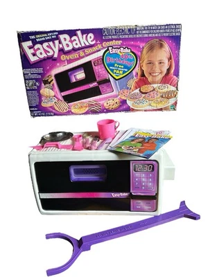 Vintage 1995 Kenner Easy Bake Oven & Snack Center Original Box &  Accessories - Image 1 of 4