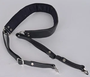 EX++ Genuine Hasselblad Black Leather Strap w/Lugs & Shoulder Pad - Picture 1 of 5