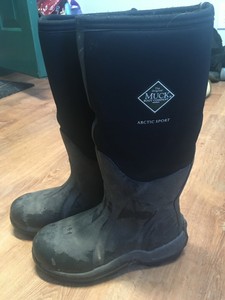 cold weather muck boots
