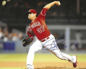 AUTOGRAPHED CESAR RAMOS 8X10 Los Angeles Angels Angels Photo W/COA  - Picture 1 of 1
