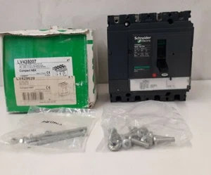 Schneider Electric NSX100NA 4P 100A LV429639 - Bild 1 von 3