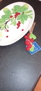 C&F-HOLIDAY BERRIES PLATE & SPREADER SET- 2024-NEW - Picture 1 of 4