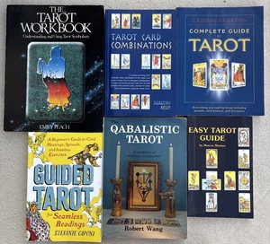 Lot of 6 Tarot Books by various authors (paperbacks) Qabalistic, Tarot Workbook - Foto 1 di 2