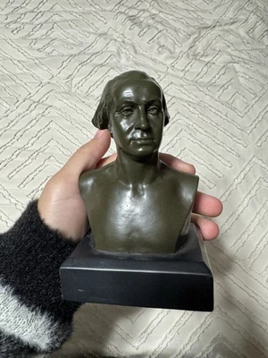 MOUNT VERNON BUST OF GEORGE WASHINGTON BY JEAN-ANTOINE HOUDON 1998 USA PRESIDENT - Image 1 of 4