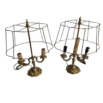 Paire de Lampes Bouillotte Anciennes en Laiton Doré Style Louis XV Rocaille - Photo 1/4