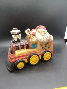 Caja de música vintage años 80 bisque cerámica Santa en tren VER VIDEO; Santa viniendo a la ciudad - Imagen 1 de 11