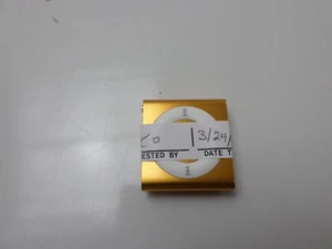 iPod shuffle (4th generation) | READ - Picture 1 of 2