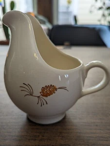 Jarra Creamer Años 50 Vintage Stetson Marcrest Misty Cono de Pino - Imagen 1 de 9