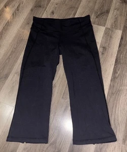 Lululemon Athletica Cropped Wide Leg Slit Athletic Active Legging Black Size 8 - Bild 1 von 3