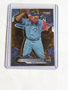 2023 Bowman's Best Vladimir Guerrero Jr. rifrattore oro /50 Blue Jays - Foto 1 di 1