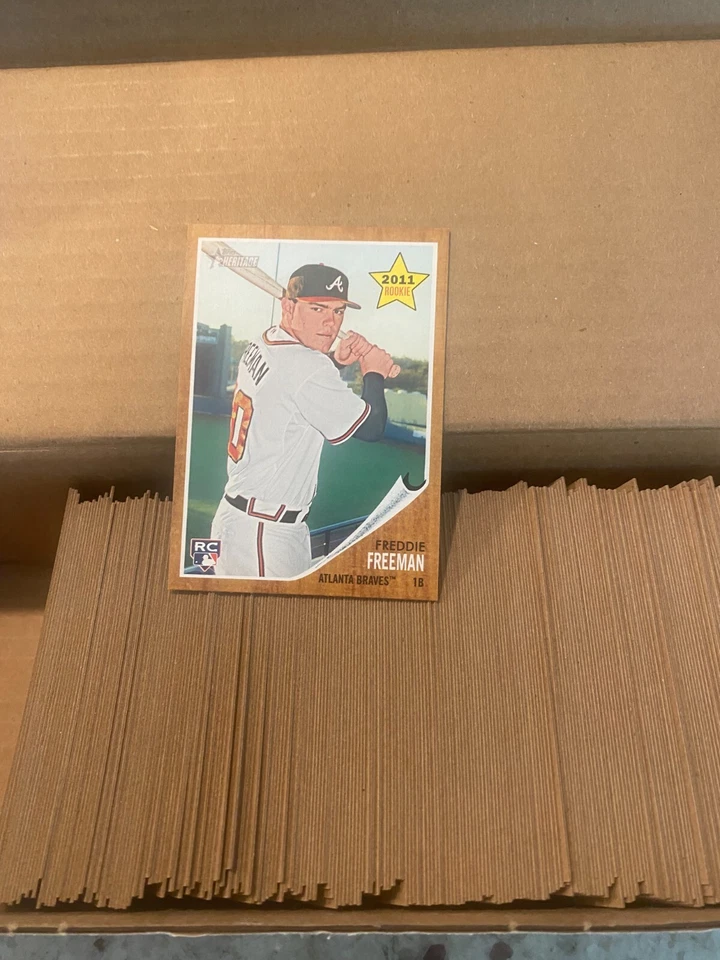 2011 Topps Heritage Base Complete your set you pick them  1-425 CHEAP SHIPPING! - Image 1 of 1