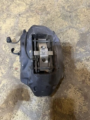 PINZA DE FRENO DELANTERO IZQUIERDO BREMBO VW VOLKSWAGEN TOUAREG TDI 2007-2010 AWD Foto 1 de 4