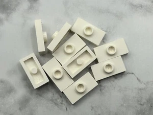 Lego Part (10) White Plate, Modified 1 x 2 w 1 Stud w/o Groove (Jumper) No 3794a - Picture 1 of 1