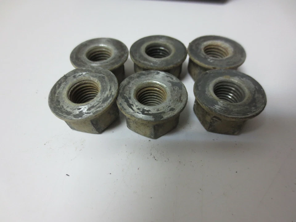 Зажимные гайки для 6 колес 2001 Arctic Cat 500 Auto 4x4 ATV  - Изображение 1 из 1