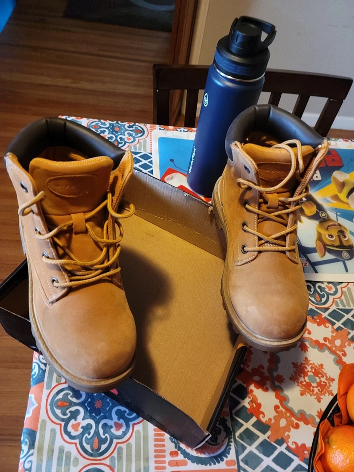 Empire Lugz para niños Foto 1 de 4