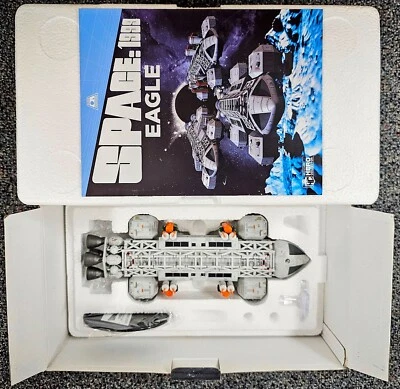 Eaglemoss Space 1999 Eagle Transporter Ship CON REFUERZOS LATERALES NUEVO CON REVISTA Foto 1 de 4