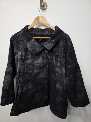 Chaqueta Eileen Fisher Mujer Capa Capucha Botón Talla XL Negra Cuadrada Columpio Texturizada Foto 1 de 4