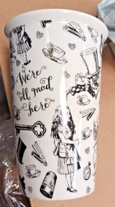 Keramik Travel Mug Black & White Wonderland 19,5 x 15,5 cm V&A - NEU - Bild 1 von 3