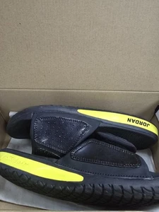 ๐จ Nike Jordan HYDRO 3 Black Yellow Slides Sandal Men SZ 8 - Picture 1 of 6