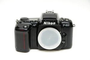 Nikon F601 Auto Focus 35mm SLR Film Camera - Body. Tested and Working - Picture 1 of 8