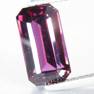 2.84Cts Ravishing Raspberry Pink Rhodolite Garnet Emerald Cut Loose Gemstone-VDO - Picture 1 of 4