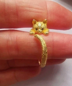 DANBURY MINT Sterling Silver Gold Overlay Cat With Gem Eyes Ring, Size S. R21K - Picture 1 of 5