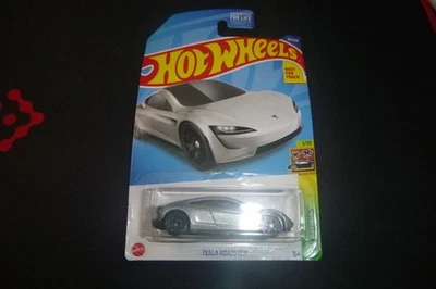 Hot Wheels Car HW Exotics Tesla Roadster 1/10 - Image 1 of 2