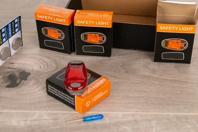 Consterfire Bicycle Tail Light LED safety Lip Strap On Lights X 7 - Image 1 of 4