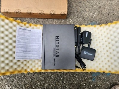 NETGEAR ProSafe SRXN3205 Wireless-N VPN Firewall Router | Business-Class - Image 1 of 3