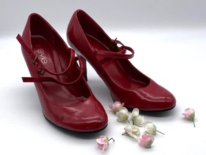 Vintage Evie Shoes Women Size 4 Lacquer Red Hills Straps - Picture 1 of 14