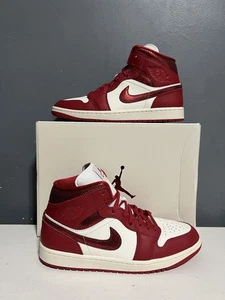 Air Jordan 1 Mid Valentine’s Day 2025 Mujer’s Talla 12/10.5M (Nuevo) Se envía ahora - Imagen 1 de 8