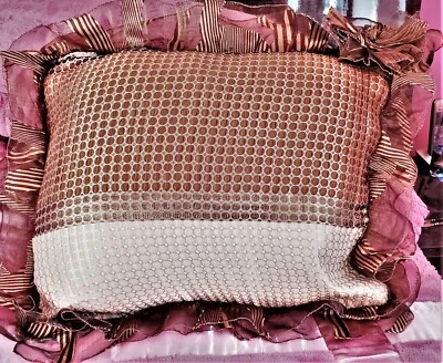 NUEVA Funda de Almohada Italiana Decorativa Hecha a Mano Brovn/Beidge 21" X 17.5"  Foto 1 de 4