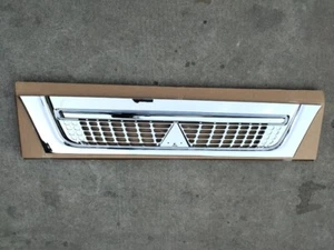 FOR MITSUBISHI FUSO CANTER CHROME GRILLE 130CM - Picture 1 of 1