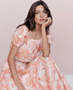 Top ANN TAYLOR, taglia small, nuovo arrivo, nuovo con etichetta 79,50 - Foto 1 di 4
