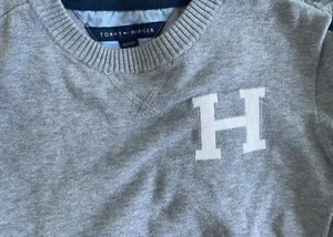 Tommy Hilfiger boys sweater size 13/14 - Picture 1 of 4