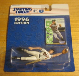 Cal Ripken Jr. 1996 SLU Fielding Starting Lineup Baseball Figure NIP MLB Orioles - Picture 1 of 2