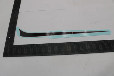 13589-07 NUEVO OEM 2007 HARLEY-DAVIDSON FLSTF Softail Fatboy calcomanía guardabarros delantero Foto 1 de 2