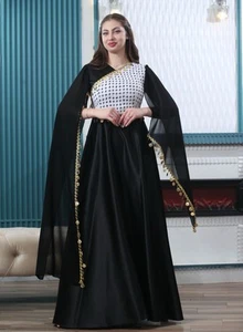 Embroidered Dress For Women Plaestinian Traditional Satin Black Heritage Tatreez - Picture 1 of 3