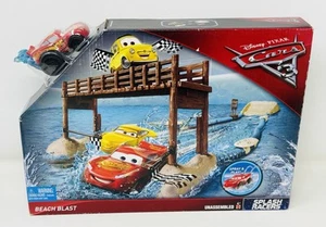 Disney Pixar Cars 3 Splash Racers Beach Blast Playset Lighting McQueen Mattel - Picture 1 of 5