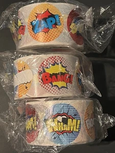 Brandneu 600 Superhelden Comic Thema Aufkleber-Menge 3 Rollen-Etiketten Lehrer - Bild 1 von 2