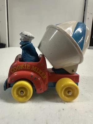 Camión mezclador de galletas Monstruo de galletas Playskool 1982 Sesame Street juguete fundido a presión Foto 1 de 4