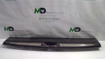 Chevrolet Tahoe 2017-2020 moldura puerta levadiza umbral decoración 22886552 Foto 1 de 4