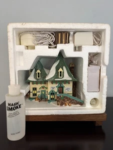 Dept 56 North Pole Series Limit Production Elsies Gingerbread '98 Light Up House - Bild 1 von 10