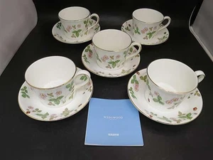 Wedgwood Wild Strawberry Cup & Saucer 5 pieces - Picture 1 of 10